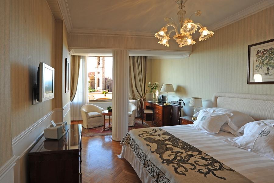 Plaza Lucchesi 4* Florença